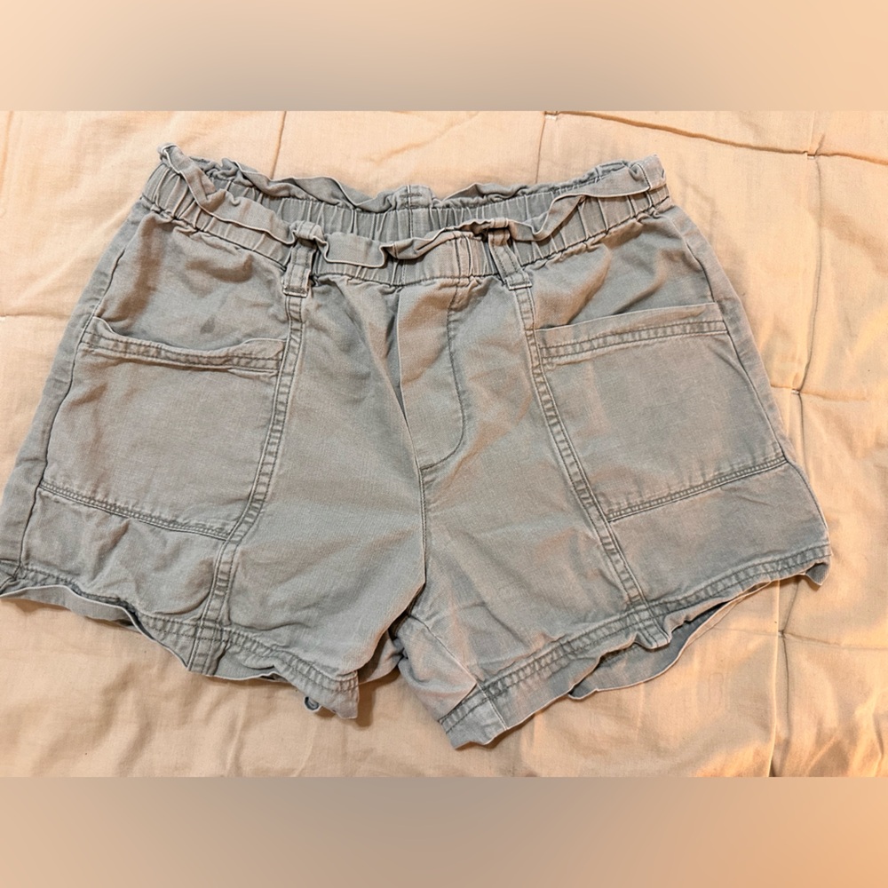 Abercrombie Kids Gray Cargo Shorts